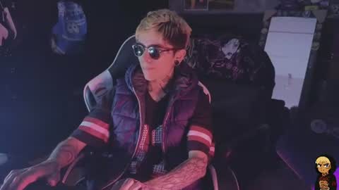 Acid Milo online show from June 2026 10:11:01 PM