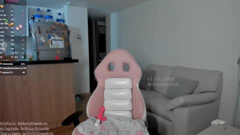 Helena online show from January 2025 01:38:02 AM