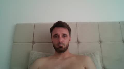 Snapshot of ad14n chatting on September 2025 09:22:02 AM ad14n online show from September 2025 09:22:02 AM