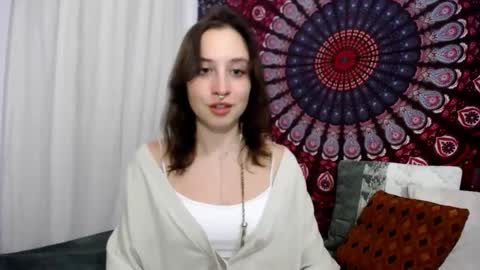 Adalyn online show from November 2025 07:12:01 PM