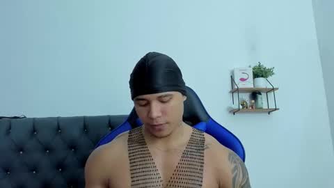 adam boss online show from December 2025 08:29:02 AM