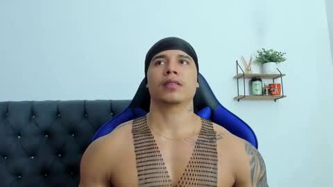 adam boss online show from January 2026 08:42:02 AM