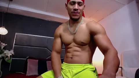 adam_fit19cm online show from September 2025 01:57:02 PM
