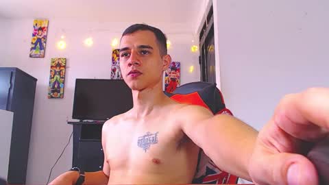 adam hot11 online show from February 2026 03:10:01 PM