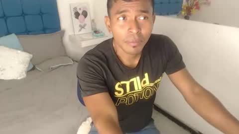 adam_morgan2 online show from November 2025 02:10:01 AM