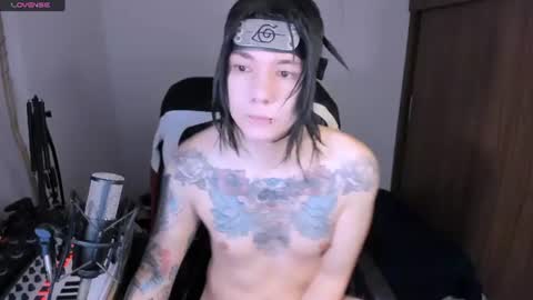 Snapshot of adam_rocket chatting on July 2026 01:34:01 AM Adam online show from July 2026 01:34:01 AM