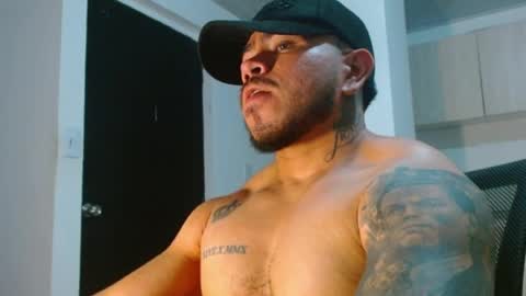 adam shilder7 online show from May 2026 12:59:01 AM