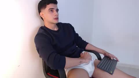 Hello guys excuse my absence I will be absent for several days for health reasons I hope you understand thank you very much. online show from October 2025 05:49:02 AM