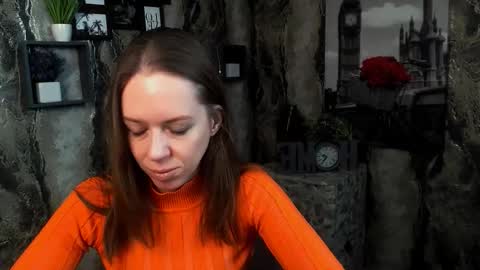 adamais_ online show from December 2025 06:50:01 AM