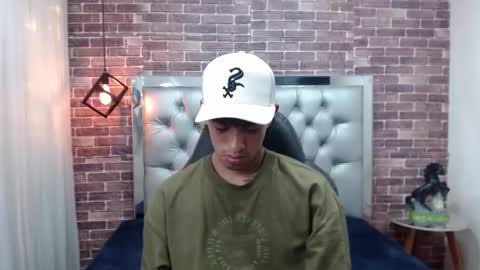 Snapshot of adamcoox chatting on March 2025 04:39:02 AM Adam online show from March 2025 04:39:02 AM