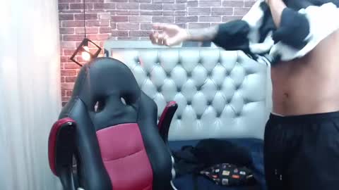 Snapshot of adamcoox chatting on March 2025 10:20:02 AM Adam online show from March 2025 10:20:02 AM