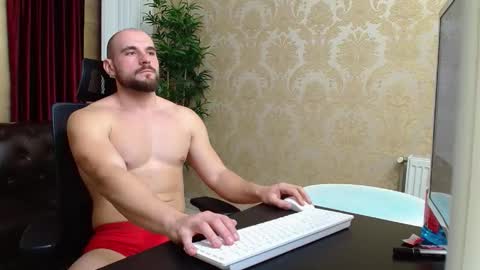 Snapshot of adamjameson chatting on January 2025 08:54:01 AM AdamJameson online show from January 2025 08:54:01 AM