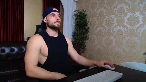 Snapshot of adamjameson chatting on February 2025 06:29:01 AM AdamJameson online show from February 2025 06:29:01 AM