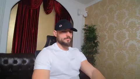 Snapshot of adamjameson chatting on February 2025 06:10:02 AM AdamJameson online show from February 2025 06:10:02 AM