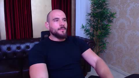 Snapshot of adamjameson chatting on September 2025 05:09:02 AM AdamJameson online show from September 2025 05:09:02 AM