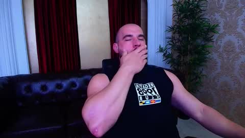 Snapshot of adamjameson chatting on October 2025 04:46:01 AM AdamJameson online show from October 2025 04:46:01 AM