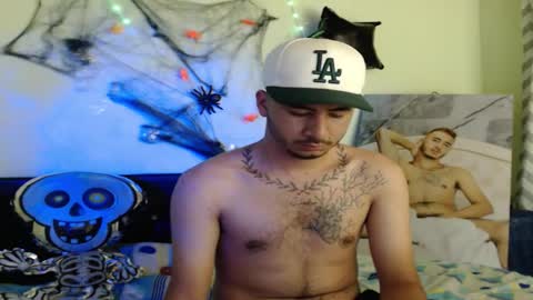 adamparker_ online show from October 2025 03:18:02 AM