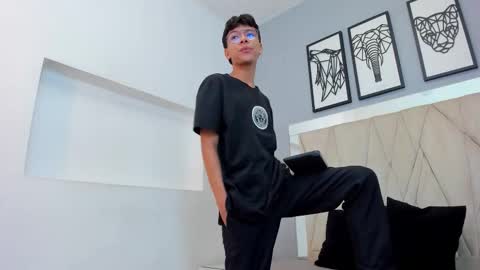 Adams Bobby online show from February 2026 11:47:02 AM