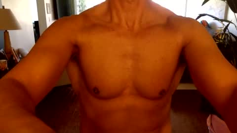 Adam online show from November 2025 05:02:01 PM