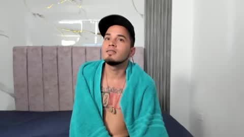 adan_and_evva online show from March 2026 07:17:01 PM