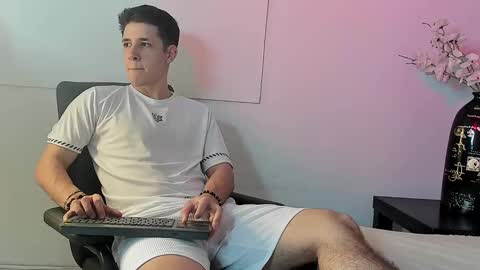 adan online show from December 2024 06:52:01 PM