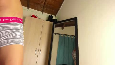   online show from February 2025 04:58:02 AM