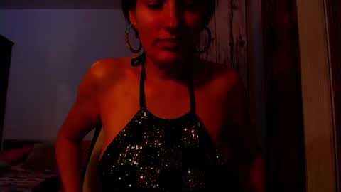 amy        online show from February 2025 09:37:02 PM