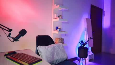 ADDICTION online show from August 2026 12:10:02 PM
