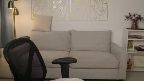 Addison Rose  I am currently away for the holiday weekend. Streams start again on 1242024. Enjoy the holiday online show from March 2026 01:32:01 AM