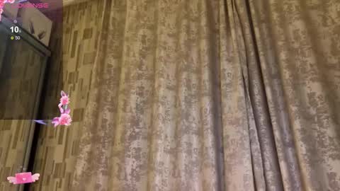 Snapshot of adel_evans chatting on February 2026 01:13:02 AM Adele online show from February 2026 01:13:02 AM