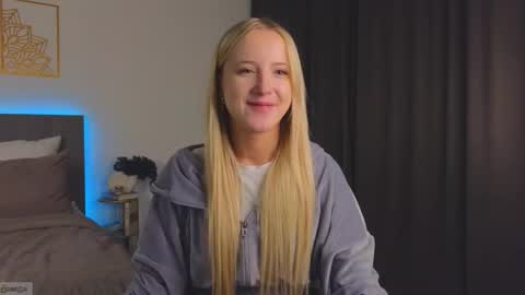 Adele online show from October 2025 10:10:01 PM