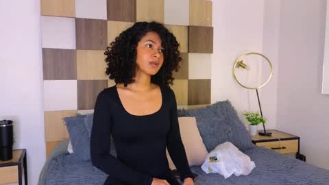 Andrea online show from January 2025 06:16:01 PM