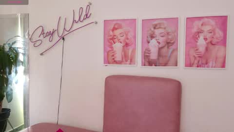 Sofi online show from April 2026 08:06:02 PM