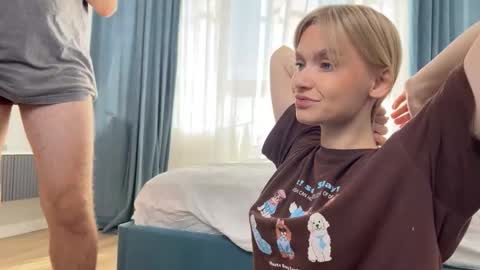 Adele Nick online show from September 2025 07:29:01 AM