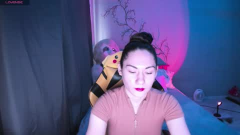 Adele online show from February 2026 06:50:01 AM