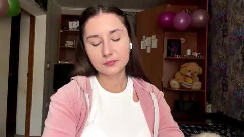 Poly online show from February 2026 06:11:02 AM