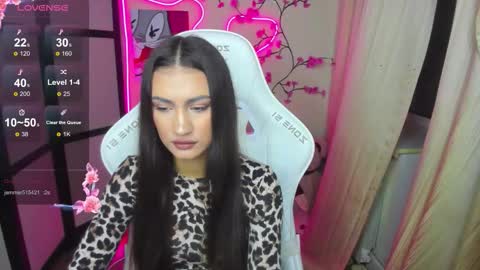 Snapshot of adeleluu chatting on November 2025 01:27:02 AM Adel online show from November 2025 01:27:02 AM