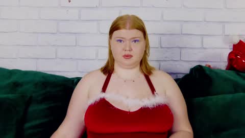 adelemoor online show from December 2024 04:33:02 AM