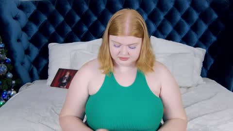 adelemoor online show from December 2024 05:30:01 PM