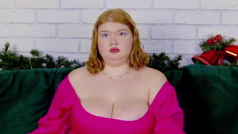 adelemoor online show from January 2025 09:30:01 PM