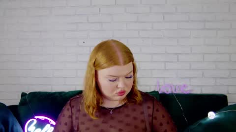 adelemoor online show from February 2025 03:15:01 AM