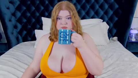 adelemoor online show from March 2025 08:10:02 PM