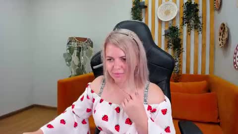 AdeleRavelle online show from July 2026 05:13:01 AM