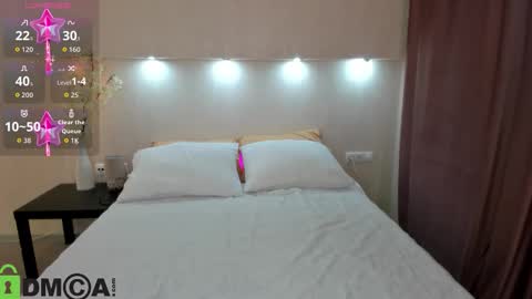 Snapshot of adelina_bliss chatting on December 2025 09:18:01 AM Adelina bliss online show from December 2025 09:18:01 AM