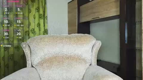Snapshot of adelina_cowell chatting on July 2026 02:08:02 PM Adelina online show from July 2026 02:08:02 PM