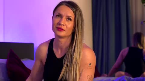 Adeline online show from April 2026 03:07:01 AM