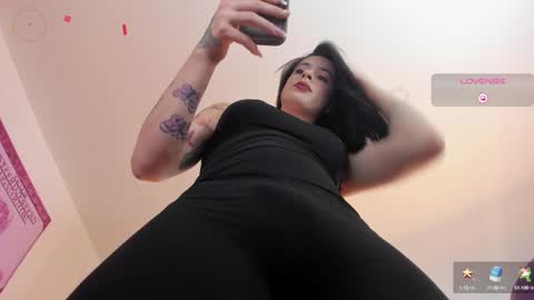Snapshot of adelineefoxxx chatting on December 2024 07:05:02 PM MARIA ANGEL IG iamangel45 online show from December 2024 07:05:02 PM