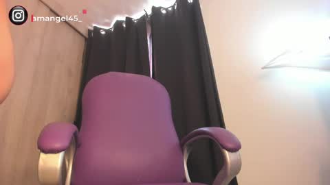 Snapshot of adelineefoxxx chatting on February 2025 07:10:02 PM MARIA ANGEL IG iamangel45 online show from February 2025 07:10:02 PM