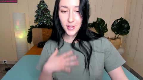 Snapshot of adell_berry chatting on December 2024 05:04:01 AM Adel online show from December 2024 05:04:01 AM