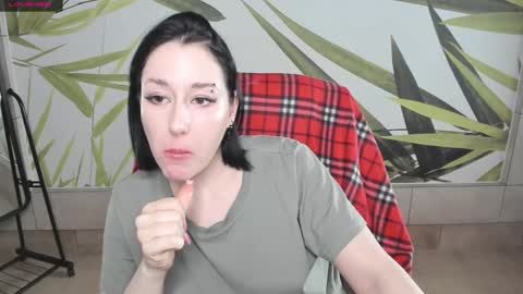 Snapshot of adell_berry chatting on February 2025 06:10:02 AM Adel online show from February 2025 06:10:02 AM